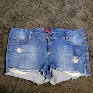 Jean Shorts distressed